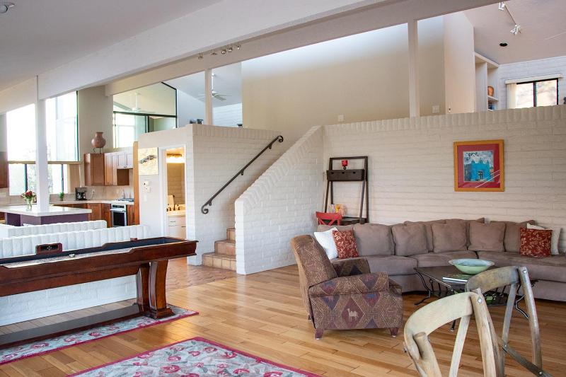 Open Style Home with Magnificent Views! - image 31