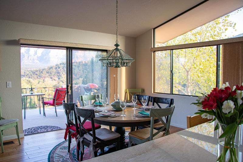 Open Style Home with Magnificent Views! - image 38