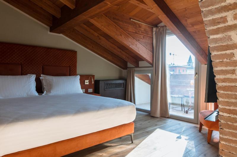 Pavillon Suite - image 5