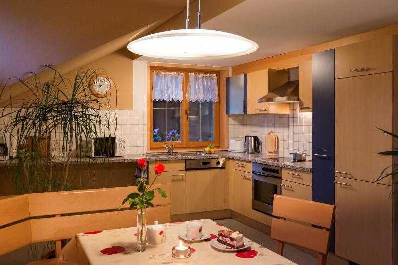 Apartment with Mountain View image 2