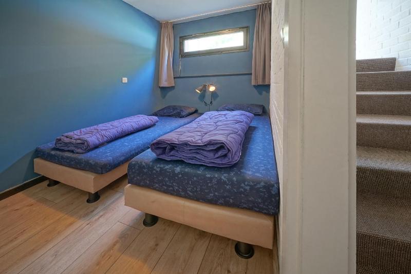 Five-Bedroom Apartment image 3