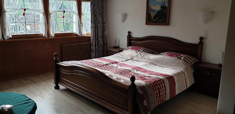 Double Room with Private Bathroom image 1