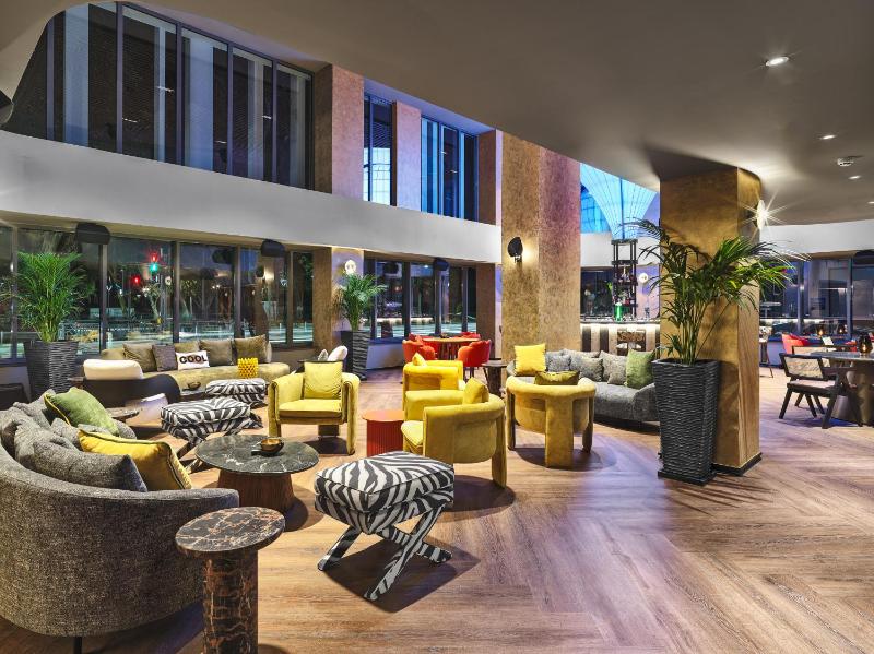 NYX Hotel Limassol - image 12