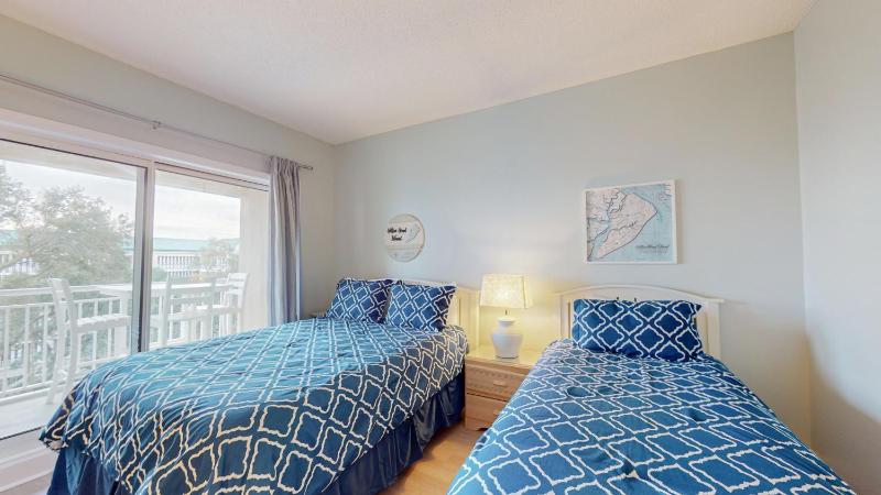5502 Hampton Place South - image 7
