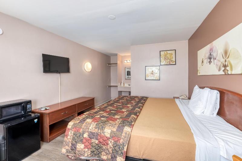 King Room image 2