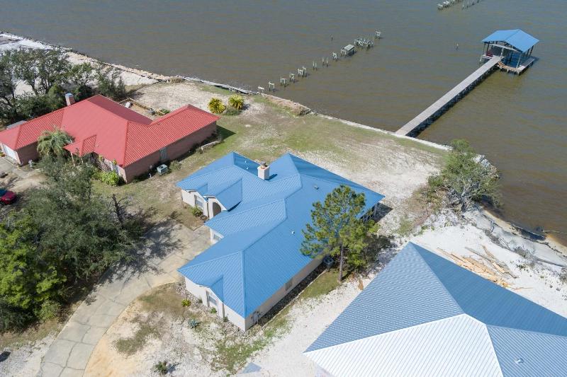 Bay Dreamin - image 12