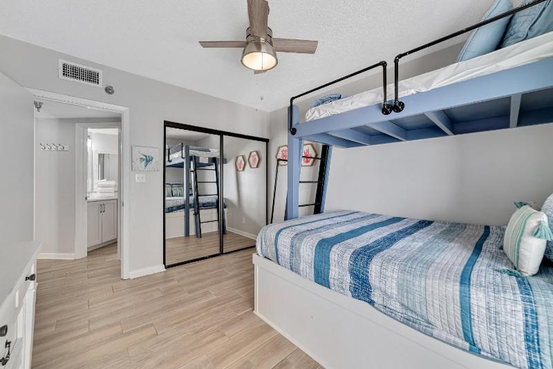 Bluewater 1001 - image 19