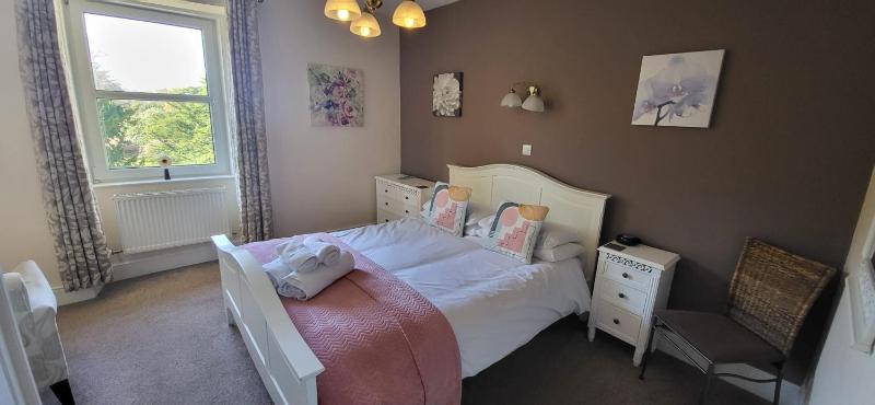Ferndene Guest House - image 11