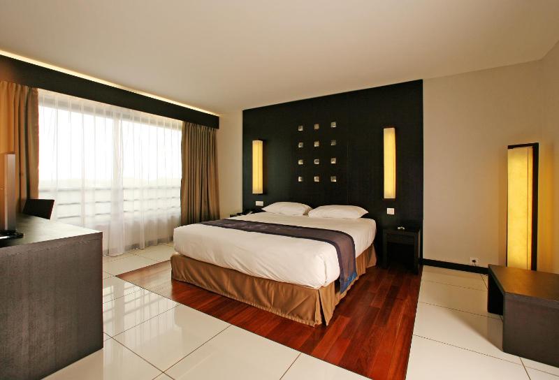 Hotel Tahiti Nui - image 2