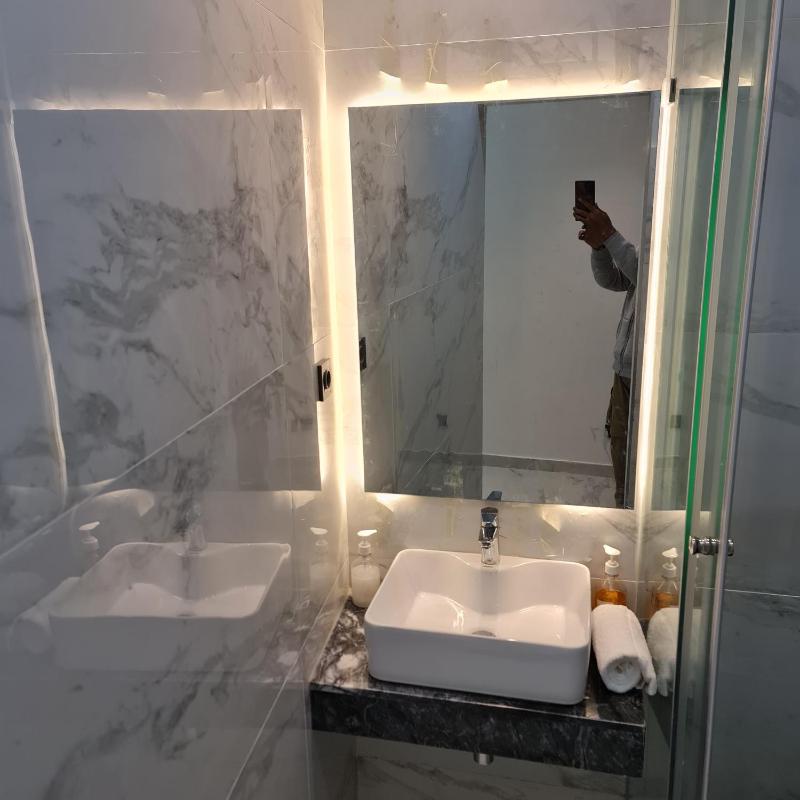 White Garden Hotel - image 7