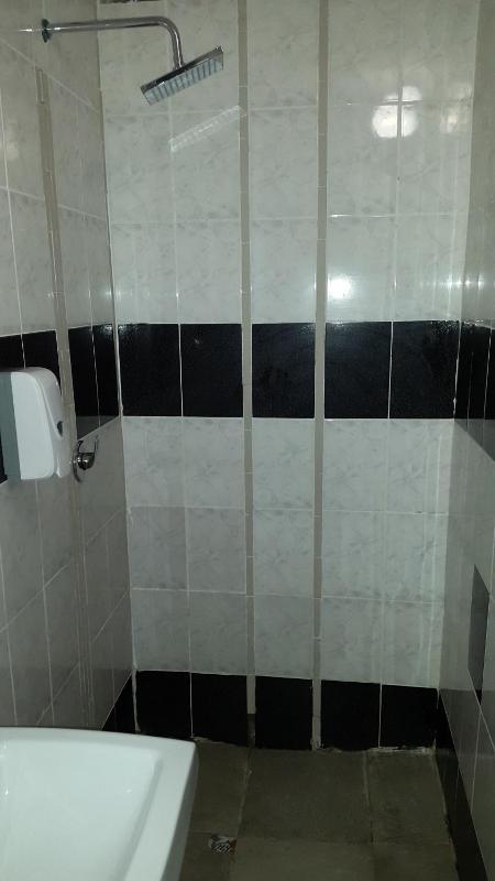 Monarchy Guest House - image 6