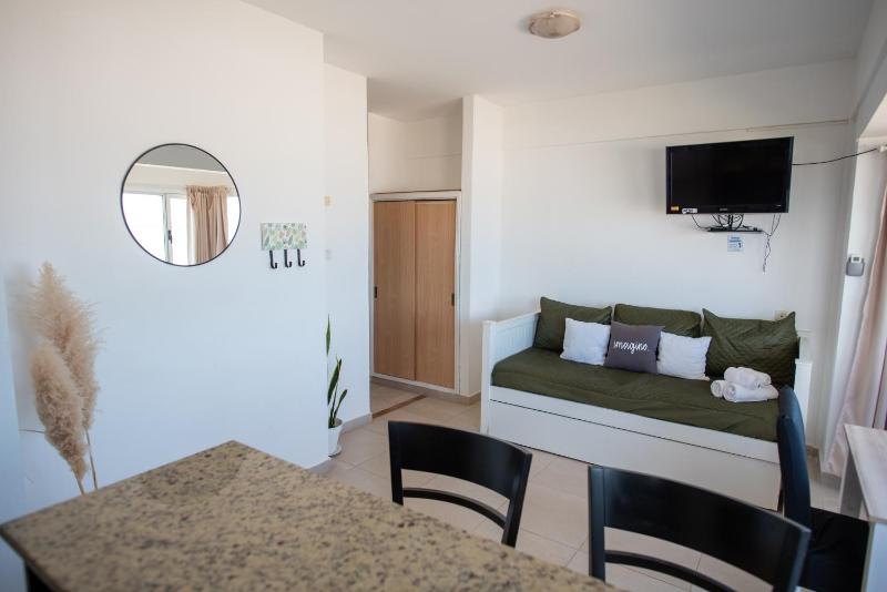Apartamentos del mar - image 15