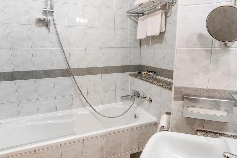 Junior Suite image 2
