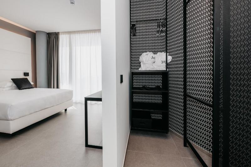 Junior Suite image 3