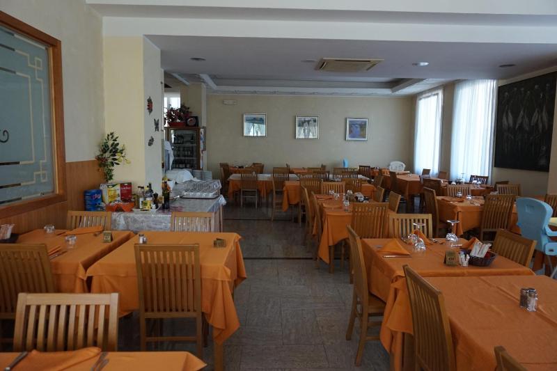 Hotel Flora - image 21