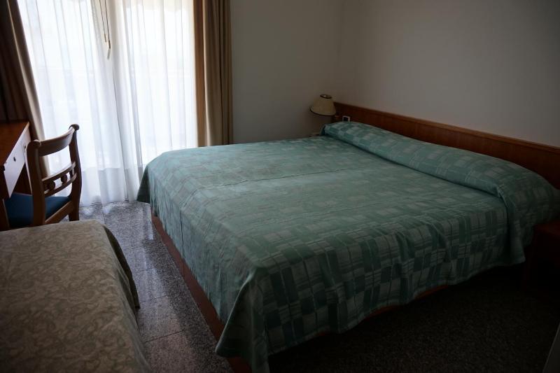 Hotel Flora - image 9