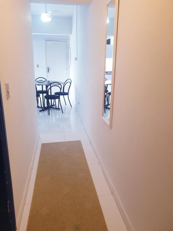 Apartamento 400 metros praia da enseada - image 9