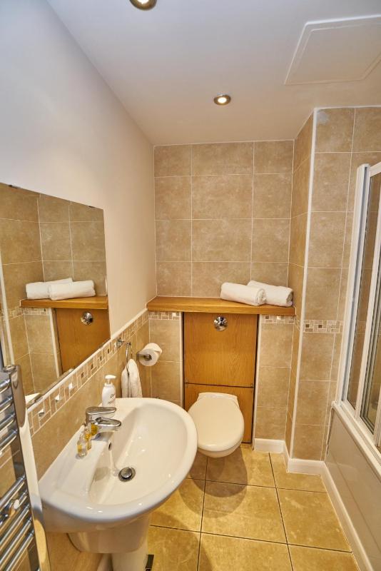 Two-Bedroom Apartment image 4