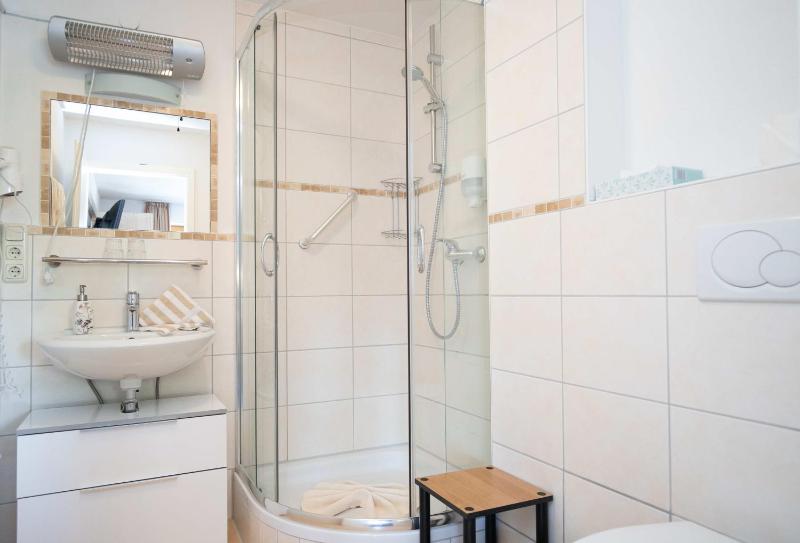 Doppelzimmer Komfort mit Balkon image 1