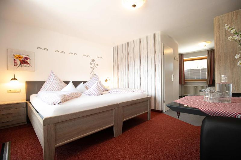 Doppelzimmer Komfort mit Balkon image 3