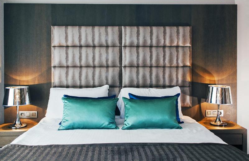 Special Offer - Double Room Breakfast included image 4