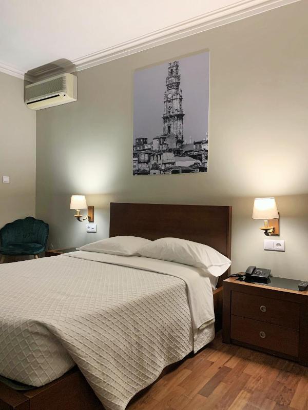 Double Room image 1