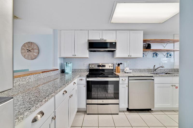 Edgewater West 94 - image 24