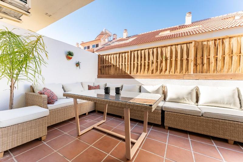 Stylish Seaview Townhouse 3BR Pool 4 Terraces - image 28