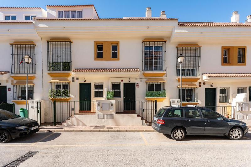 Stylish Seaview Townhouse 3BR Pool 4 Terraces - image 23