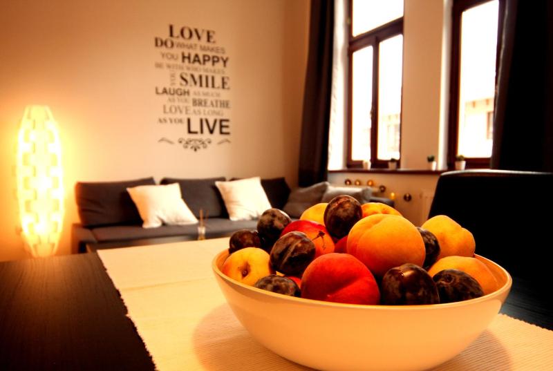 Gozsdu Apartment - image 3