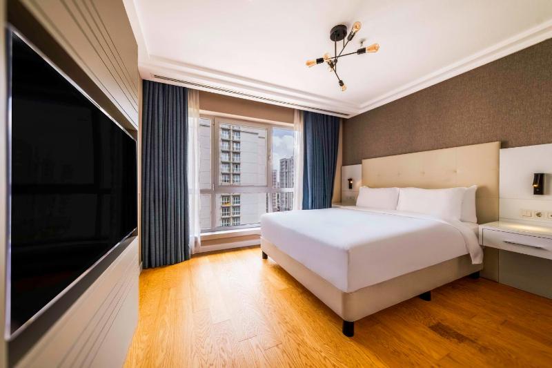 Studio Apartment image 1