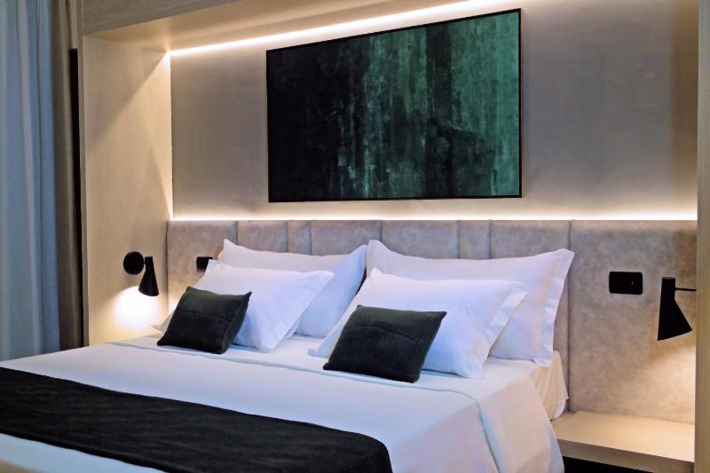 HIGI Hotel - image 2