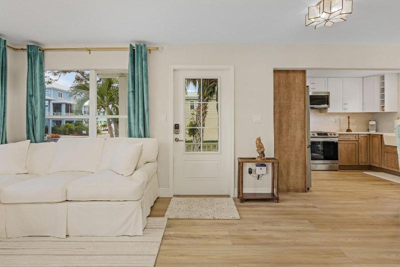 149 Pearl St home - image 13