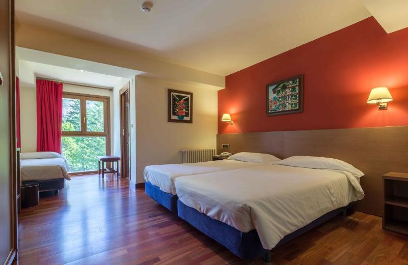 Triple Room image 3