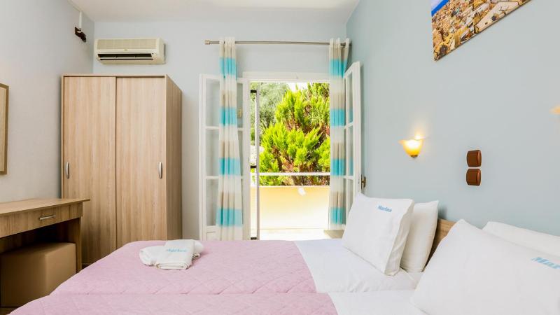 One bedroom apartment (2-3 Adults) image 1