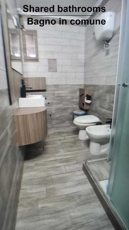 Single Room with Shared Bathroom image 2