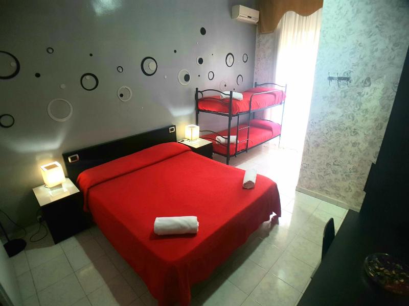 Triple Room image 1