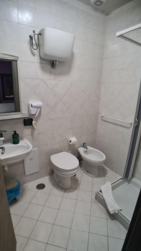 Triple Room image 4