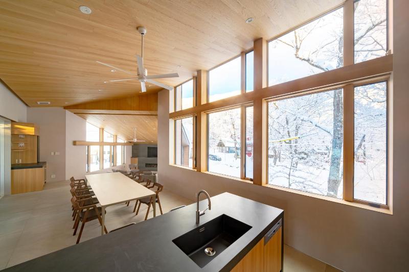 Villa Lily by Hakuba White Fox Company - image 16