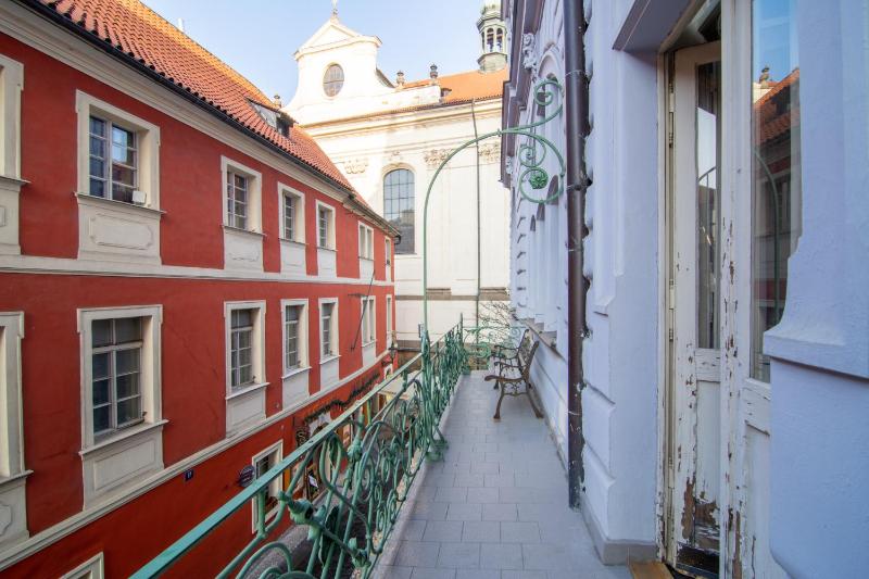 Apartment with Balcony image 2