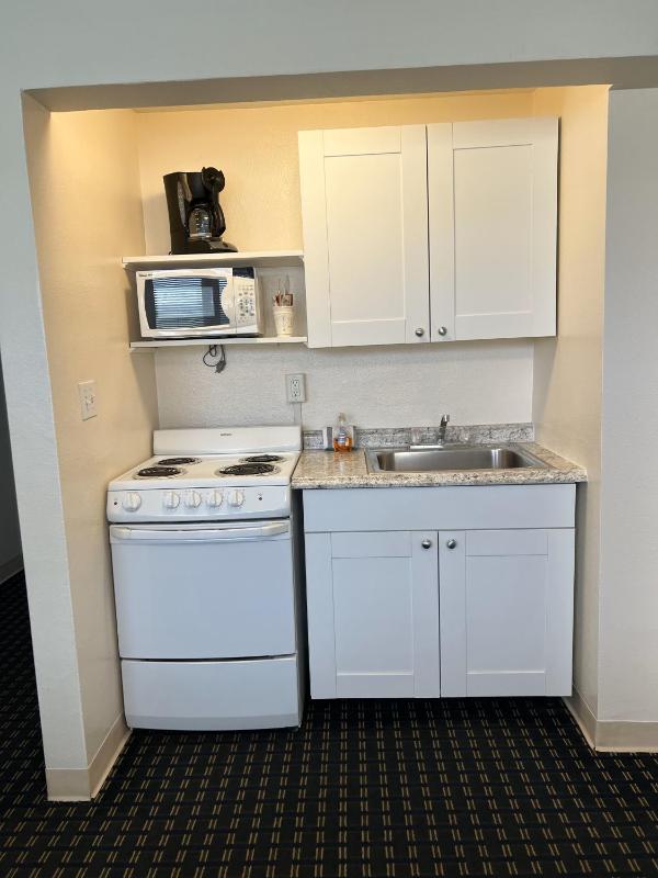 Apartment image 3