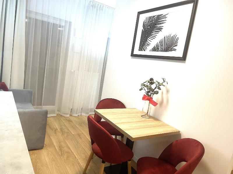 Apartment Premium Atal City Square-Free Parking Space In The Garage - image 4