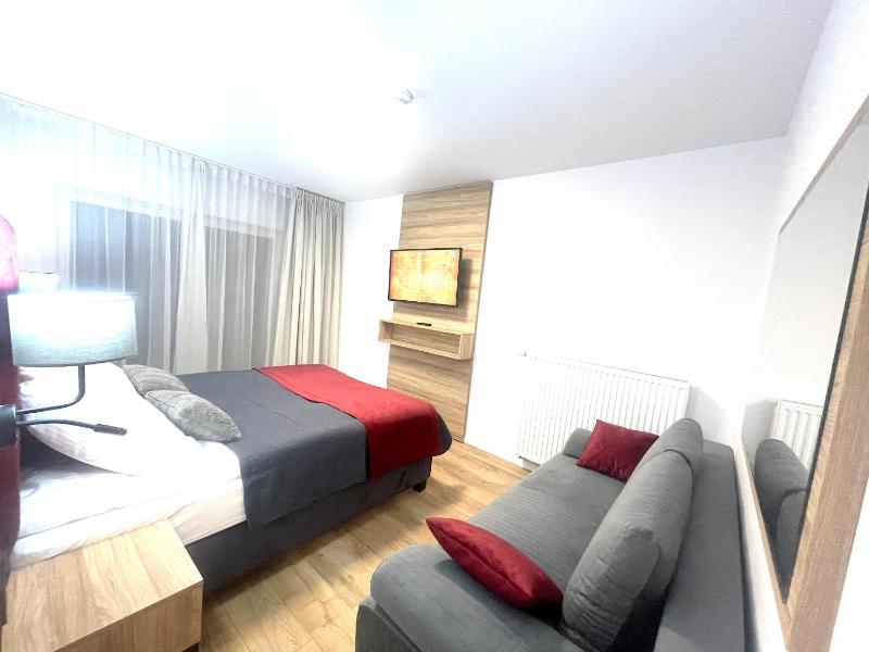 Apartment Premium Atal City Square-Free Parking Space In The Garage - image 38