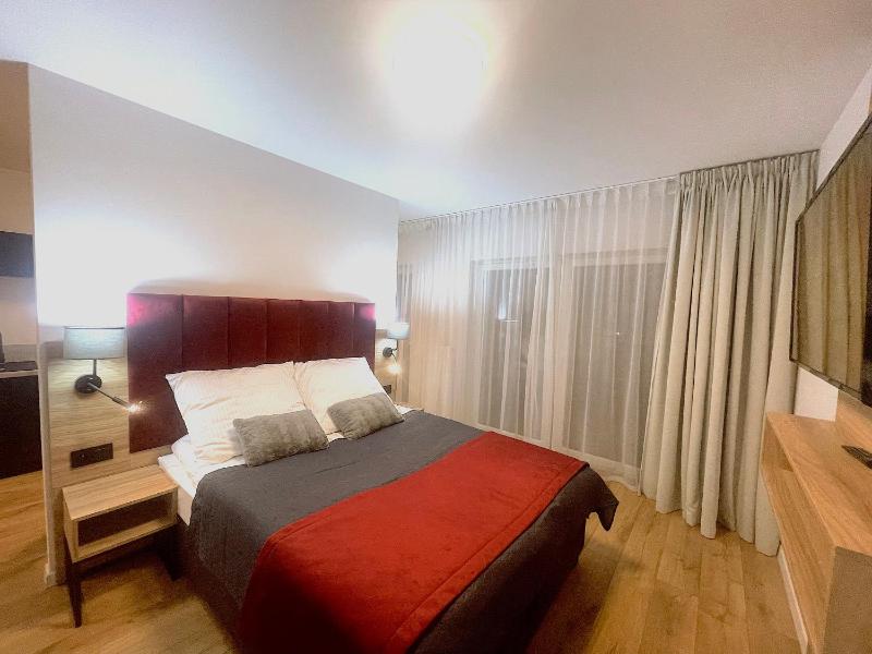 Apartment Premium Atal City Square-Free Parking Space In The Garage - image 16