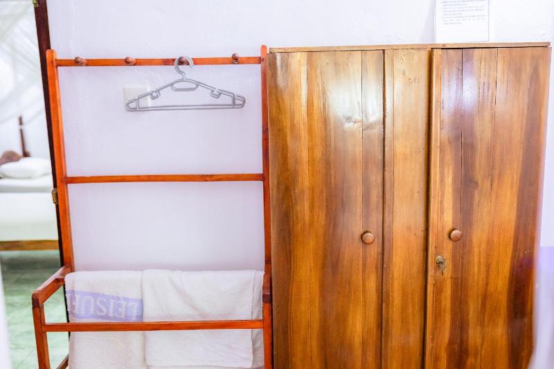 Summer Lanka Surf House - image 49