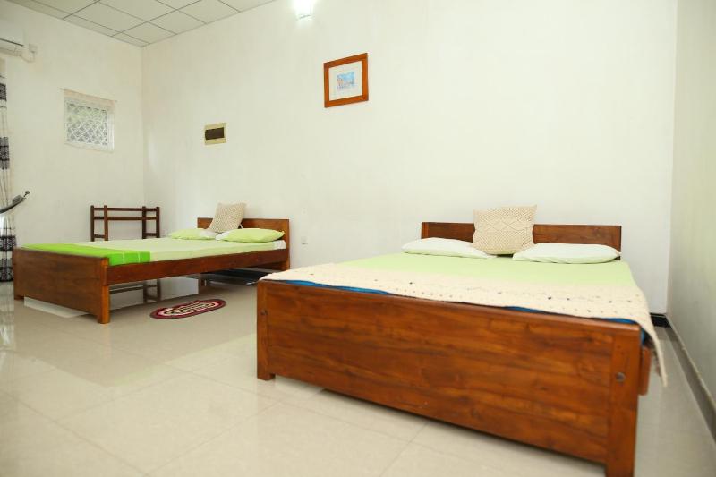 Sujee's Guest House with Two Bed Rooms - image 9