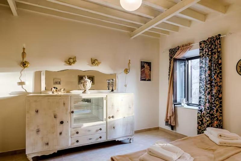 Quadruple Room with Garden View image 4