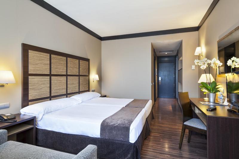 Standard Double Room image 1