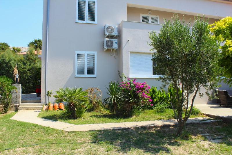 Family apartments Jimmy - city center - image 29