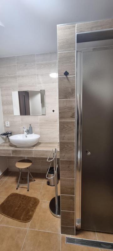 Single Room image 2